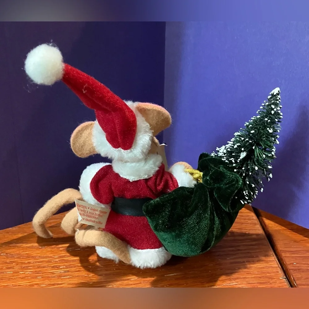 EUC Annalee 4” Santa Mouse with Tree #778703